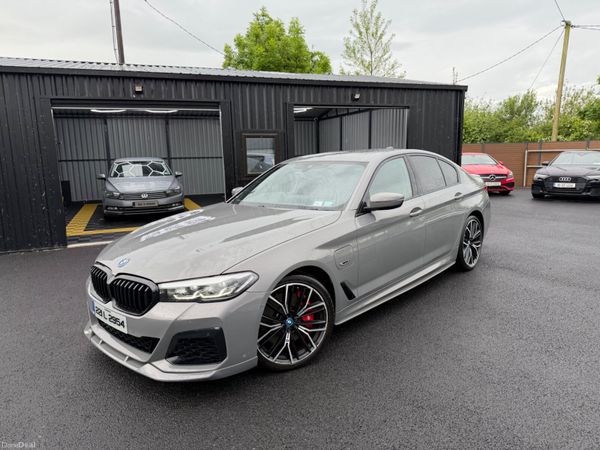 BMW 5-Series Saloon, Petrol Plug-in Hybrid, 2022, Grey