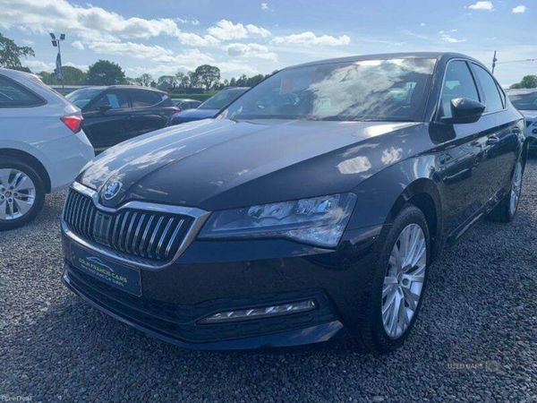 Skoda Superb Hatchback, Diesel, 2023, Black