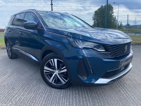 Peugeot 5008 MPV, Diesel, 2021, Blue