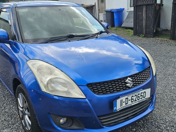 Suzuki Swift Hatchback, Petrol, 2011, Blue