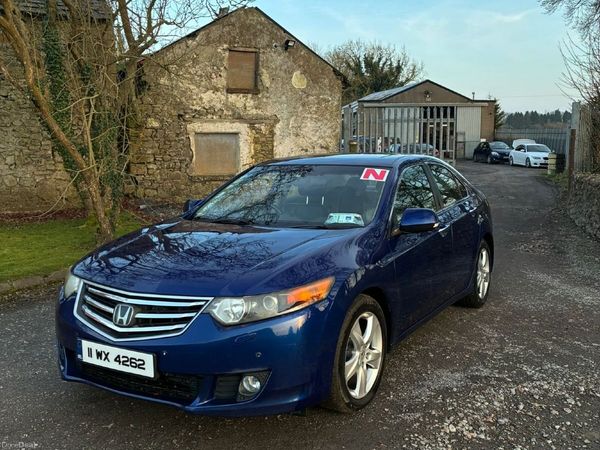 Honda Accord Saloon, Diesel, 2011, Blue