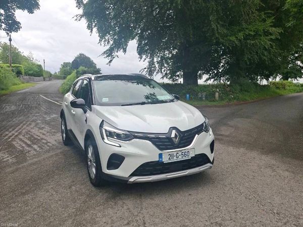 Renault Captur Hatchback, Diesel, 2021, White