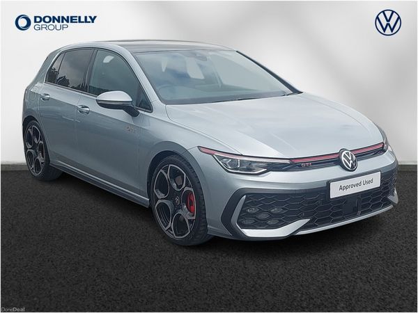 Volkswagen Golf Hatchback, Petrol, 2025, Silver
