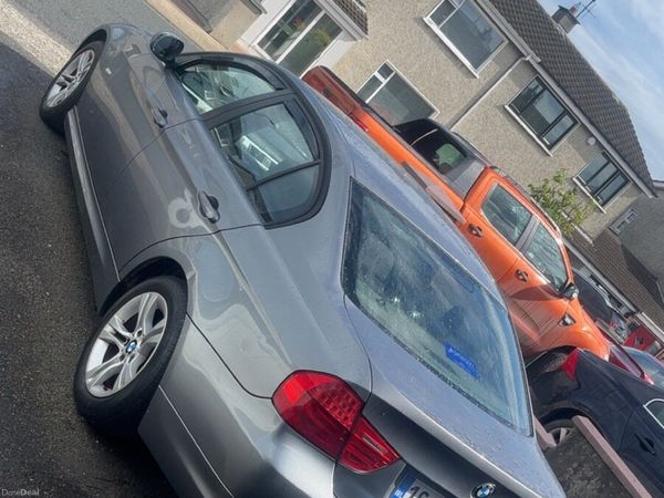 BMW 3-Series Saloon, Diesel, 2010, Grey
