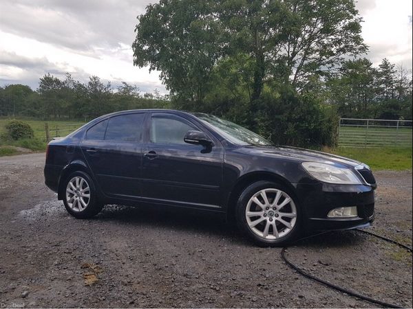 Skoda Octavia Hatchback, Diesel, 2009, Black