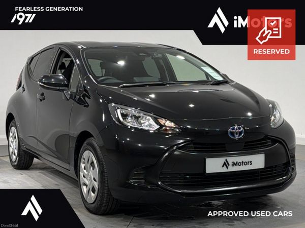 Toyota Aqua Hatchback, Petrol Hybrid, 2022, Black