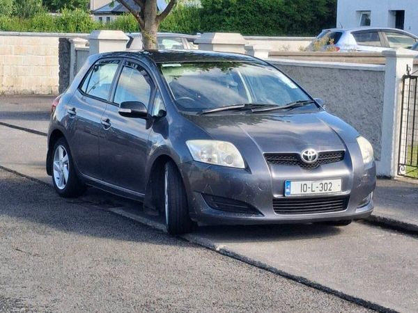 Toyota Auris Hatchback, Diesel, 2010, Grey