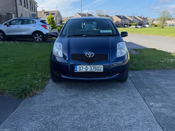 Toyota Yaris Hatchback, Petrol, 2007, Blue