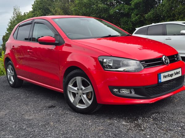 Volkswagen Polo Hatchback, Petrol, 2013, Red