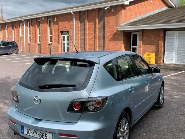 Mazda Mazda3 Hatchback, Petrol, 2010, Blue
