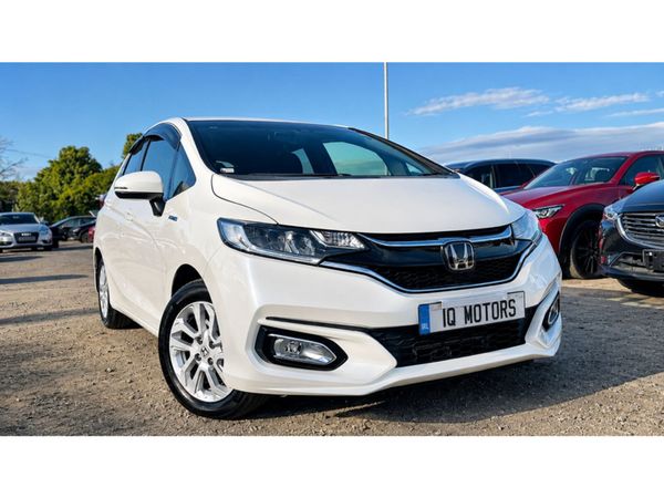 Honda Fit Hatchback, Petrol Hybrid, 2017, White
