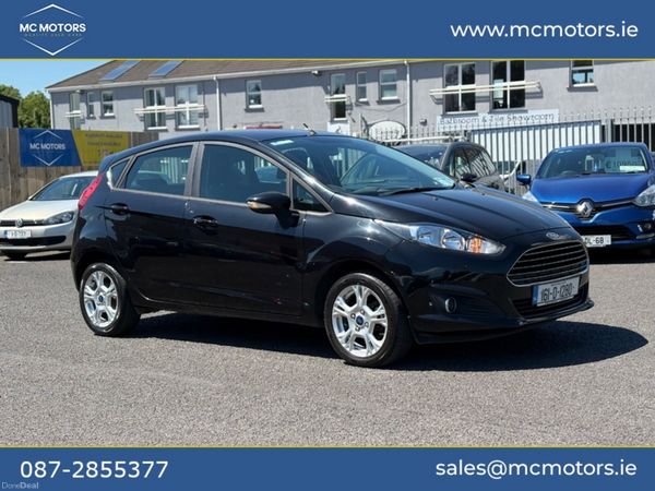 Ford Fiesta Hatchback, Petrol, 2016, Black
