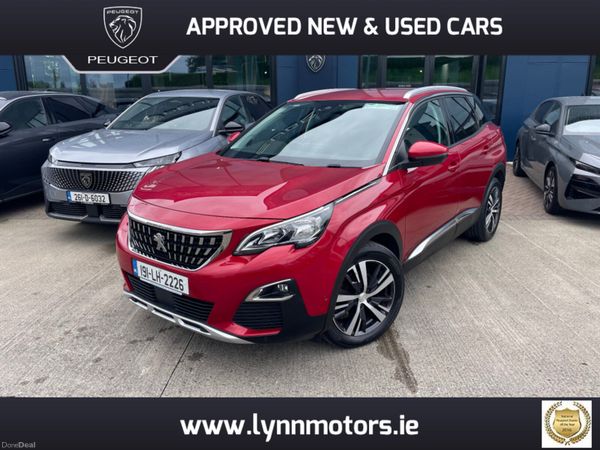 Peugeot 3008 MPV, Petrol, 2019, Red