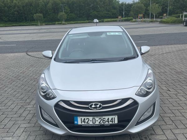 Hyundai i30 Hatchback, Diesel, 2014, Silver