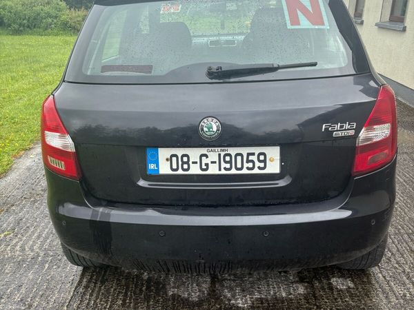 Skoda Fabia Hatchback, Diesel, 2008, Black