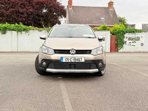 Volkswagen Polo Hatchback, Petrol, 2017, Silver