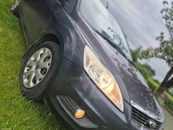 Ford Focus Hatchback, Diesel, 2009, Grey