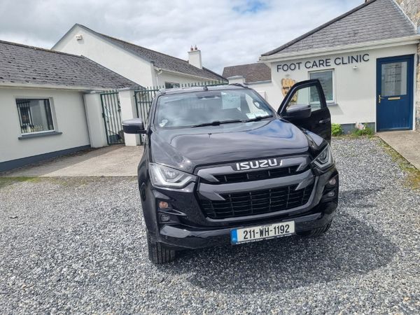 Isuzu Unknown Pick Up, Diesel, 2021, Black
