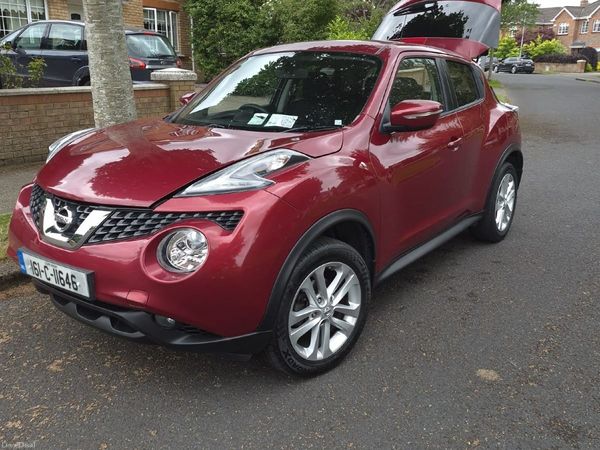 Nissan Juke SUV, Petrol, 2016, Red