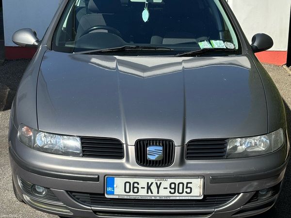 SEAT Leon Hatchback, Petrol, 2006, Grey