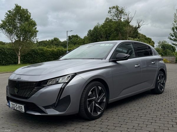 Peugeot 308 Hatchback, Diesel, 2023, Grey