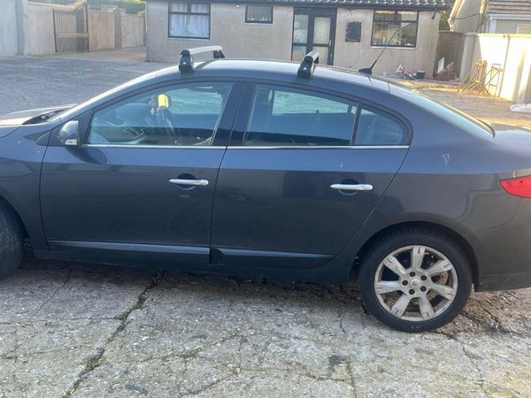 Renault Fluence Saloon, Diesel, 2012, Grey