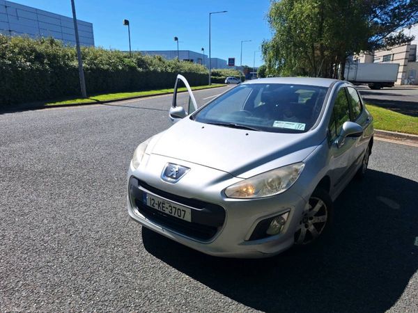 Peugeot 308 Hatchback, Diesel, 2012, Silver