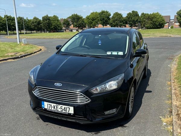 Ford Focus Hatchback, Petrol, 2017, Black