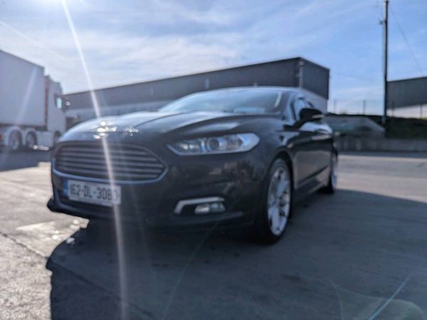Ford Mondeo Hatchback, Diesel, 2016, Black
