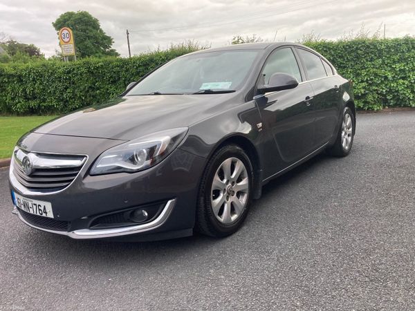 Vauxhall Insignia Hatchback, Diesel, 2016, Grey