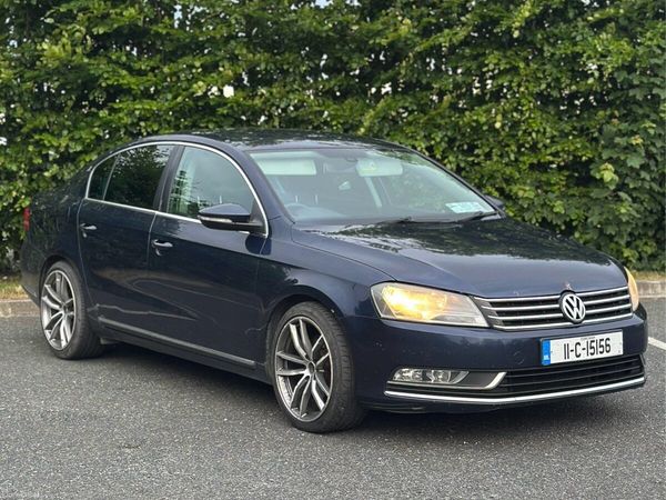 Volkswagen Passat Saloon, Diesel, 2011, Blue