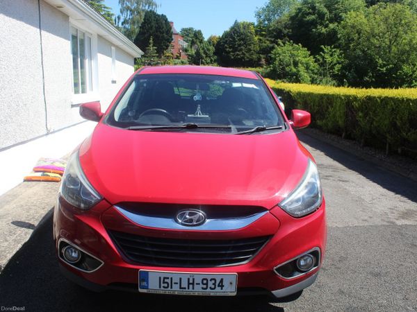 Hyundai ix35 SUV, Diesel, 2015, Red