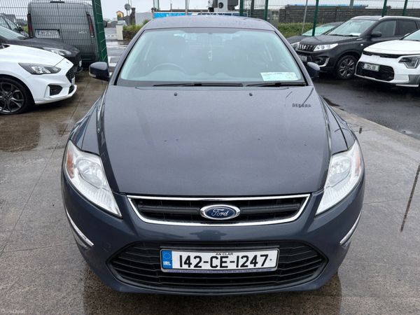 Ford Mondeo Hatchback, Diesel, 2014, Grey