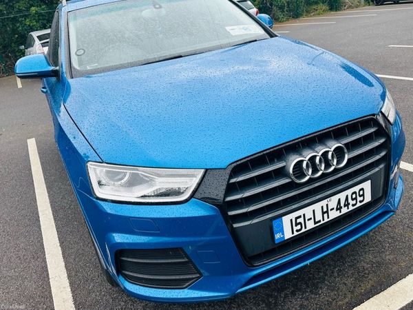Audi Q3 SUV, Petrol, 2015, Blue