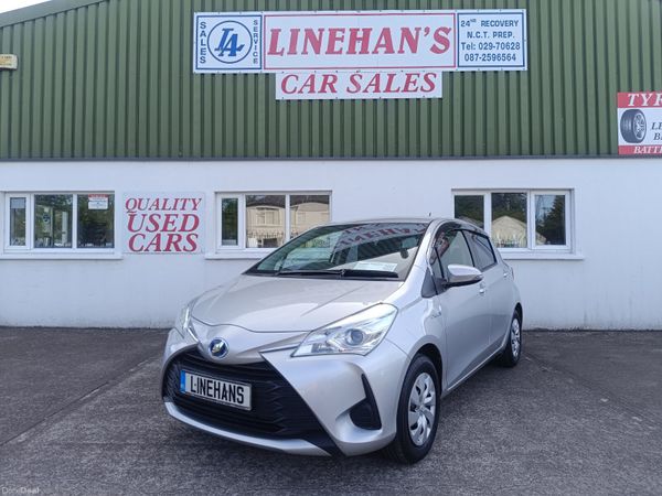 Toyota Vitz Hatchback, Petrol Hybrid, 2018, Silver