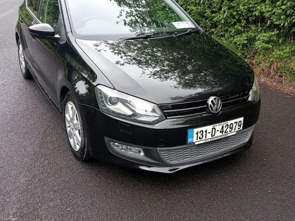 Volkswagen Polo Hatchback, Petrol, 2013, Black