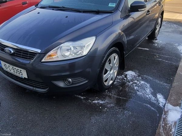 Ford Focus Saloon, Diesel, 2010, Grey
