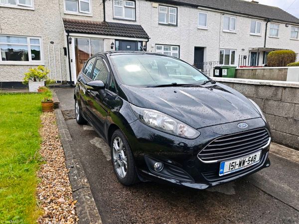 Ford Fiesta Hatchback, Petrol, 2015, Black