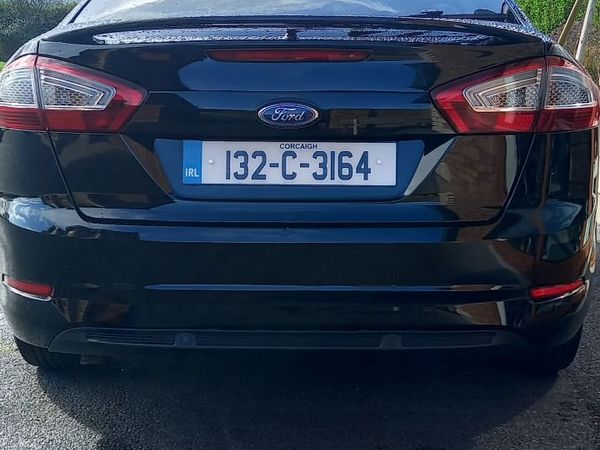 Ford Mondeo Hatchback, Diesel, 2013, Black