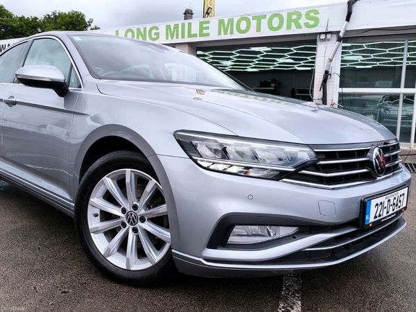 Volkswagen Passat Saloon, Diesel, 2022, Grey