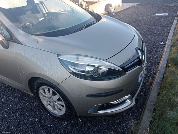 Renault Scenic MPV, Diesel, 2014, Beige