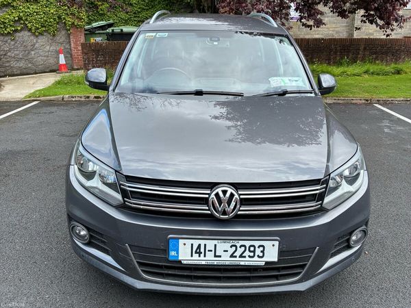 Volkswagen Tiguan SUV, Diesel, 2014, Grey