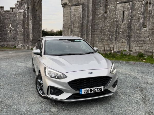 Ford Focus Hatchback, Diesel, 2020, Grey