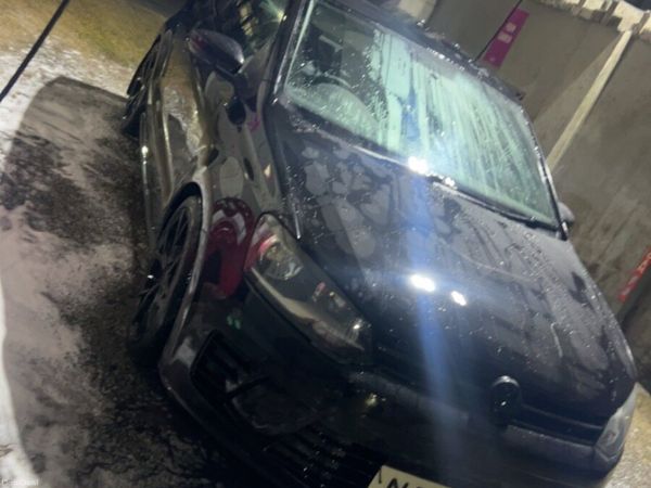 Volkswagen Polo Hatchback, Petrol, 2010, Black
