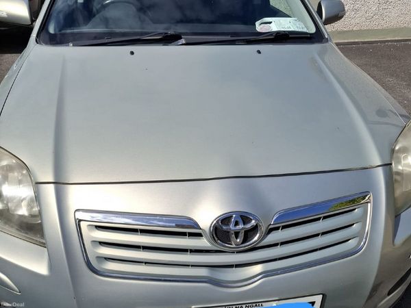 Toyota Avensis Hatchback, Petrol, 2007, Silver