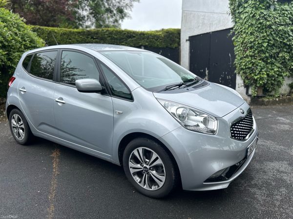 Kia Venga MPV, Petrol, 2016, Silver
