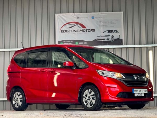 Honda Freed MPV, Petrol Hybrid, 2018, Red