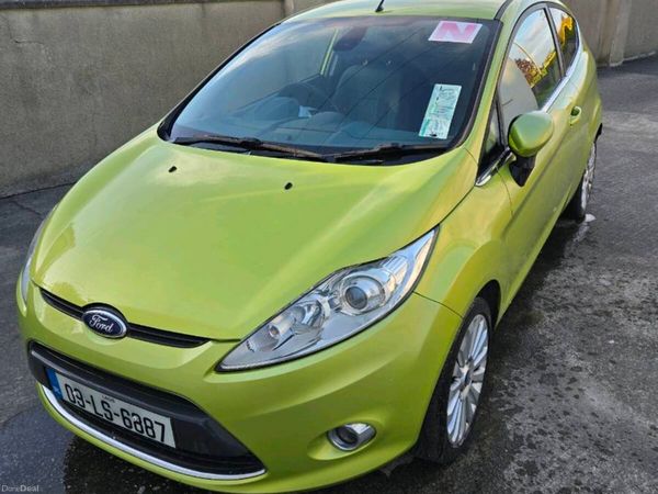 Ford Fiesta Hatchback, Diesel, 2009, Green