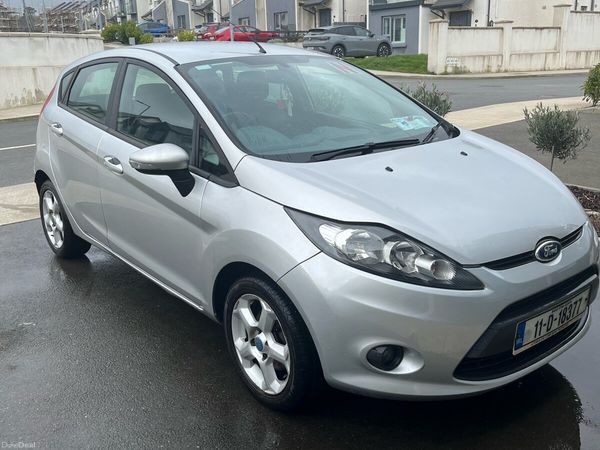 Ford Fiesta Hatchback, Petrol, 2011, Silver