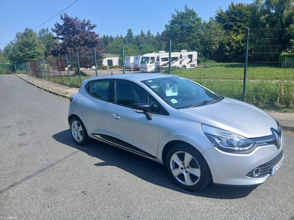 Renault Clio Hatchback, Petrol, 2016, Silver